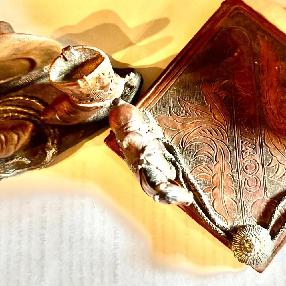 Decorative Western 2 piece Desk Organizer (Resin)